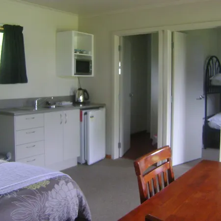 Catlins Newhaven Holiday Park Owaka Room photo
